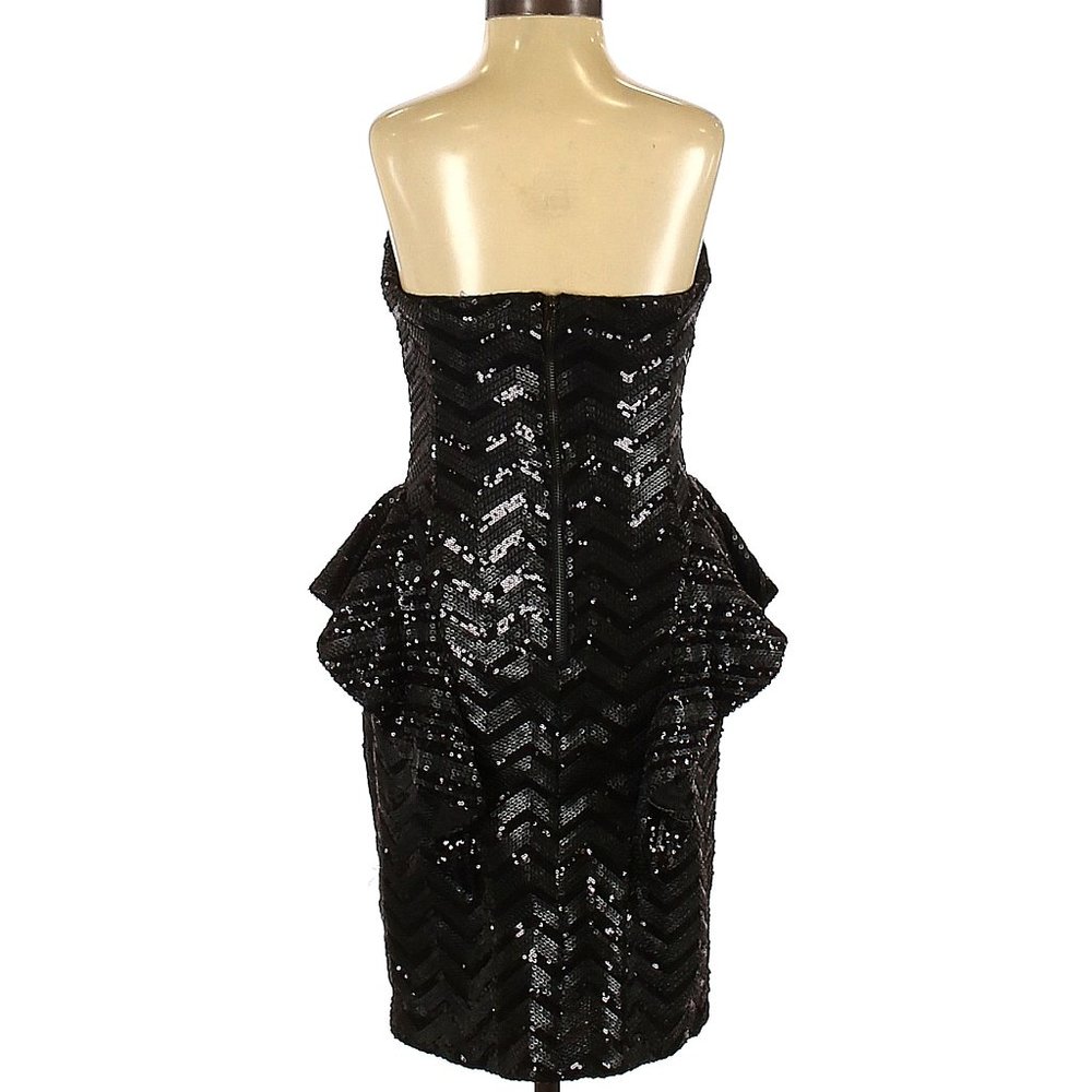 Stunningly Beautiful Vintage Strapless Sequin Dre… - image 8